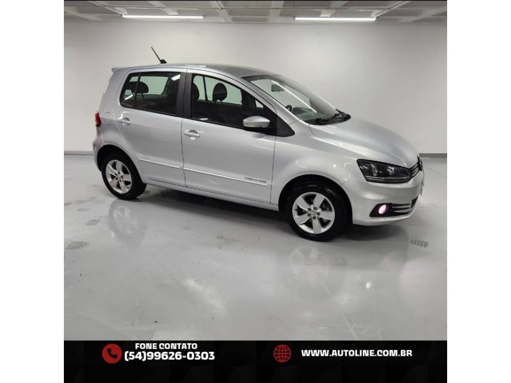 VOLKSWAGEN - FOX - 2018/2018 - Prata - R$ 59.900,00