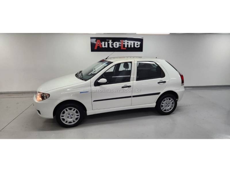 FIAT - PALIO - 2010/2010 - Branca - R$ 29.900,00