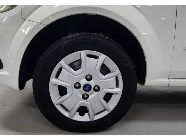 FORD - KA - 2012/2012 - Branca - R$ 27.999,00