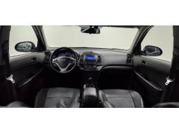 HYUNDAI - I30 - 2012/2012 - Preta - R$ 47.900,00