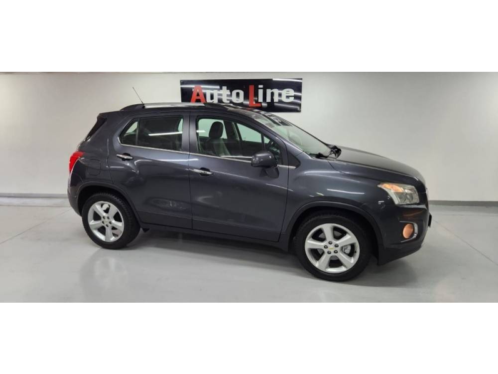 CHEVROLET - TRACKER - 2015/2015 - Cinza - R$ 69.990,00