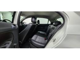 VOLKSWAGEN - GOL - 2013/2013 - Branca - R$ 34.900,00