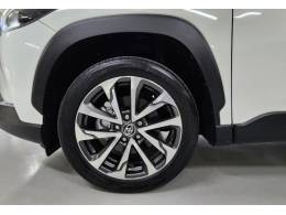 TOYOTA - COROLLA - 2022/2022 - Branca - R$ 142.900,00
