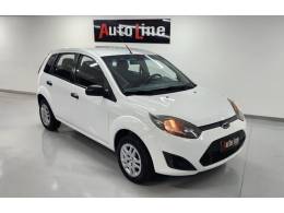 FORD - FIESTA - 2013/2013 - Branca - R$ 32.900,00