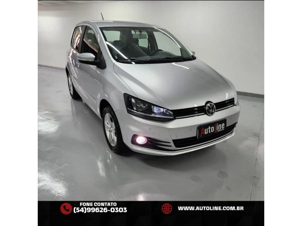 VOLKSWAGEN - FOX - 2018/2018 - Prata - R$ 59.900,00