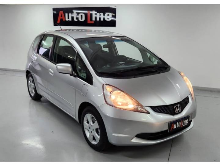 HONDA - FIT - 2011/2011 - Prata - R$ 45.900,00