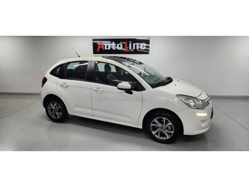 CITROËN - C3 - 2015/2015 - Branca - R$ 49.900,00