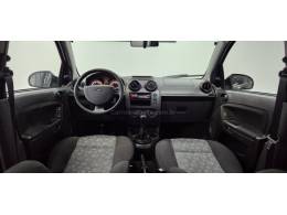 FORD - FIESTA - 2014/2014 - Preta - R$ 35.900,00