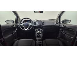 FORD - FIESTA - 2017/2017 - Prata - R$ 55.900,00
