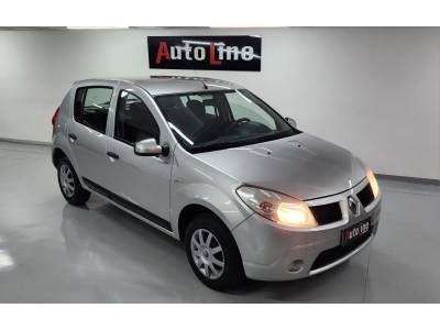 RENAULT - SANDERO - 2011/2011 - Prata - R$ 32.900,00