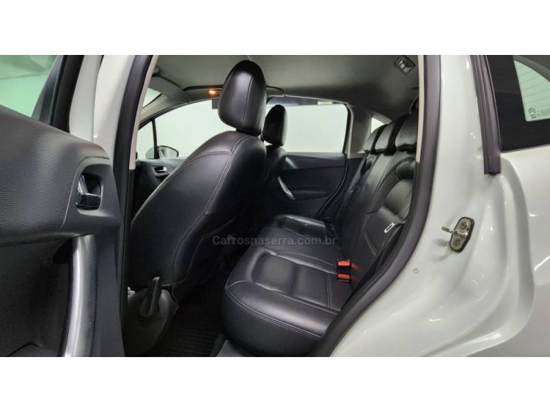 CITROËN - C3 - 2015/2015 - Branca - R$ 49.900,00