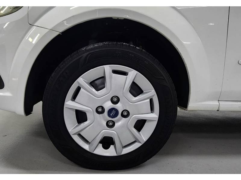 FORD - KA - 2012/2012 - Branca - R$ 28.900,00