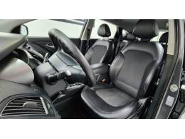 HYUNDAI - IX35 - 2015/2015 - Cinza - R$ 75.999,00