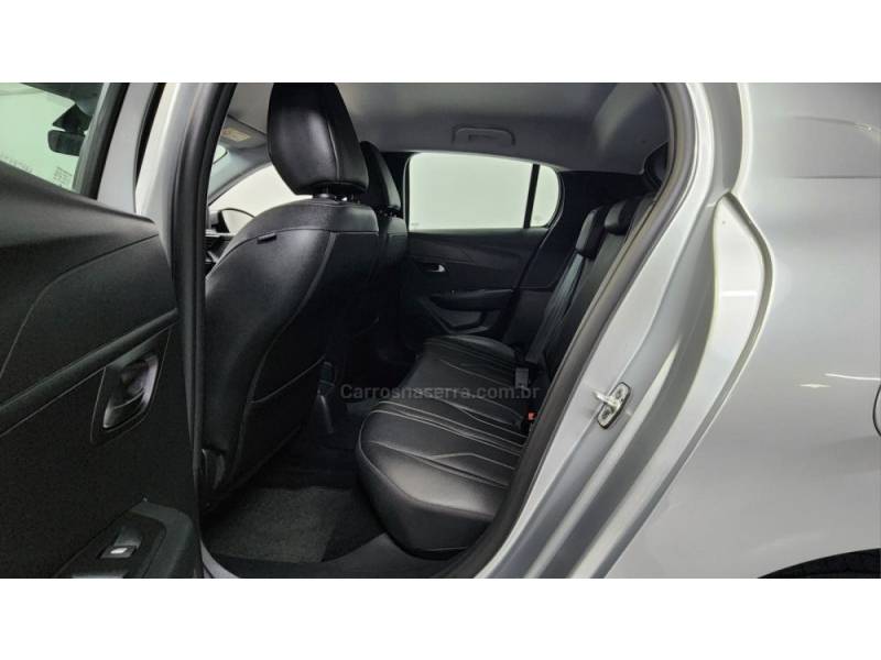 PEUGEOT - 208 - 2022/2022 - Prata - R$ 75.900,00